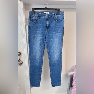 Orvis Ladies Skinny Jeans